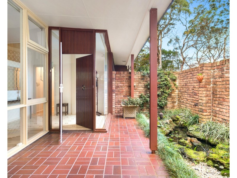 2 Barellan Avenue, Turramurra NSW 2074