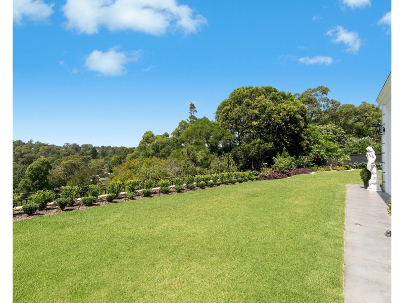 21 Walker Avenue, St Ives NSW 2075