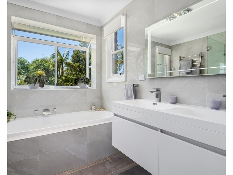 9 Macarthur Street, St Ives NSW 2075