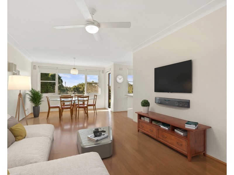 26/10-12 Ray St, Turramurra NSW 2074