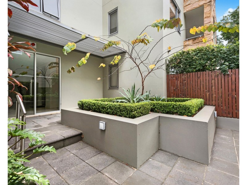 301/2A Eulbertie Avenue, Warrawee NSW 2074