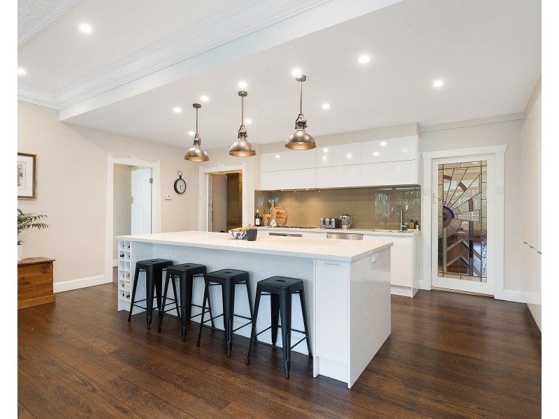 25 Brentwood Av, Warrawee NSW 2074