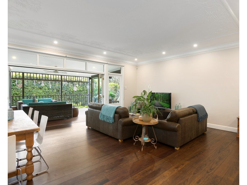 25 Brentwood Av, Warrawee NSW 2074