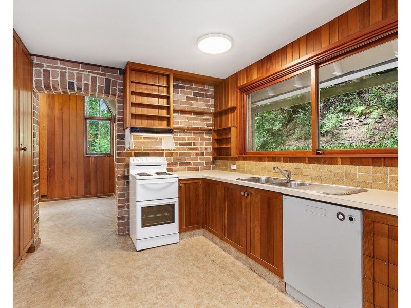 99  Campbell Drive, Wahroonga NSW 2076