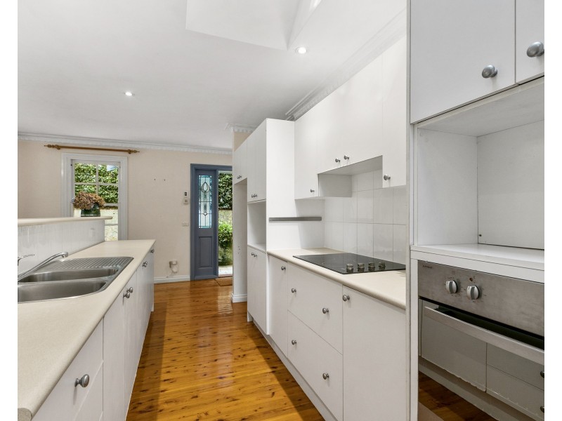 17 Linden Av, Pymble NSW 2073