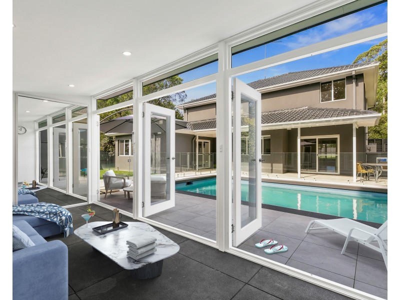 6B Warrimoo Ave, St Ives NSW 2075