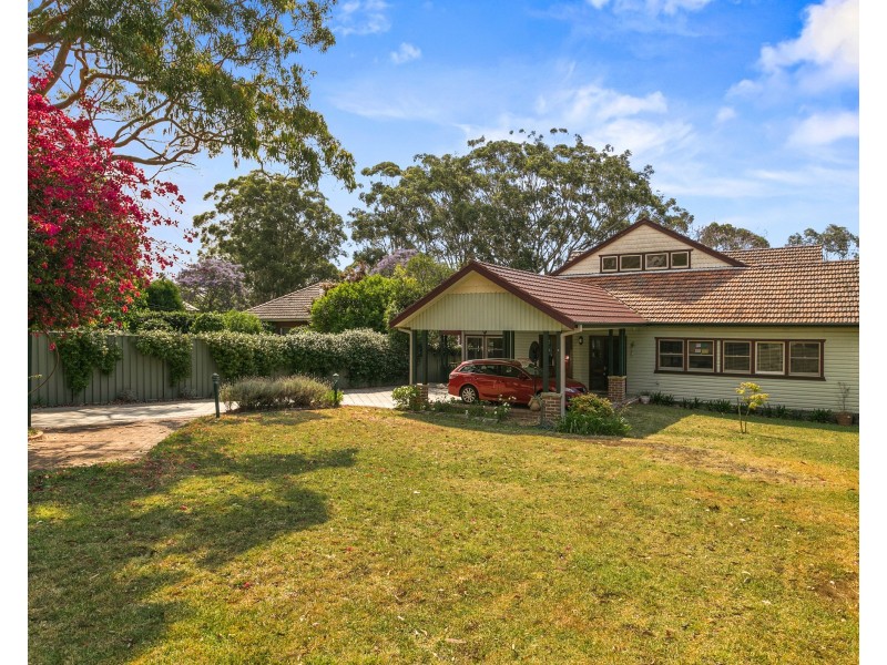 127 Kissing Point Rd, Turramurra NSW 2074