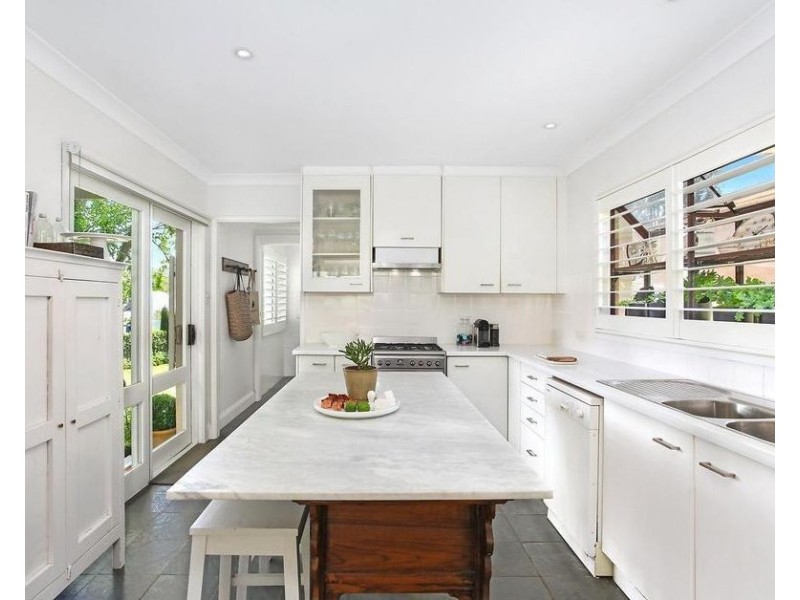 79 Kitchener St, St Ives NSW 2075