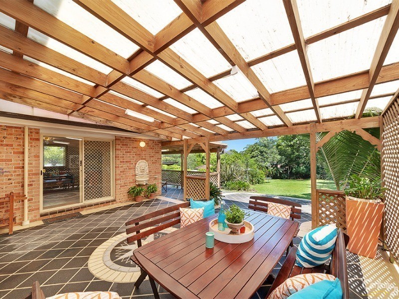 35 Spurwood Rd, Turramurra NSW 2074