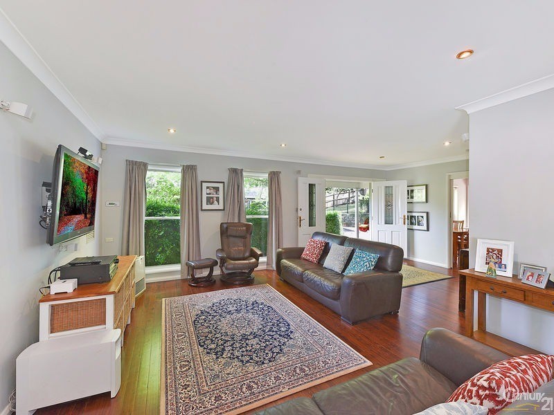 25 Terrigal Avenue, Turramurra NSW 2074