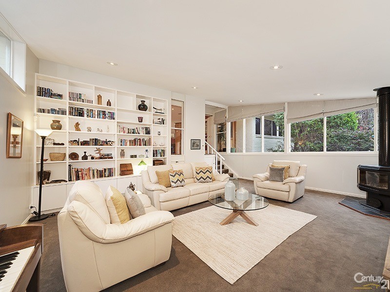 16  Howson Ave, Turramurra NSW 2074