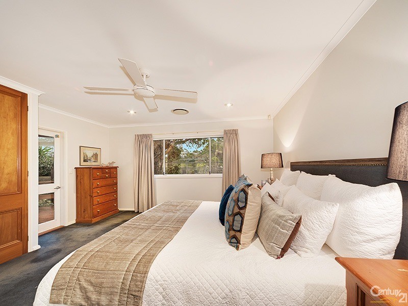 16  Howson Ave, Turramurra NSW 2074