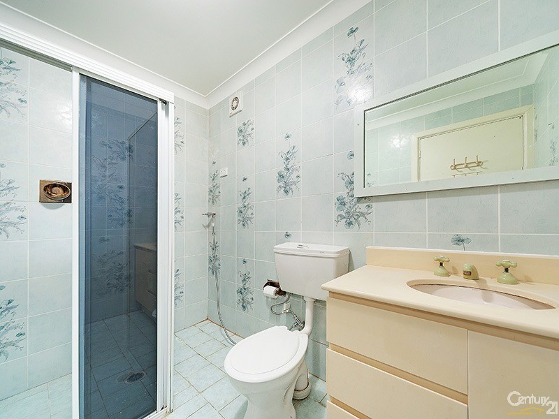 2B Peace Ave, Pymble NSW 2073