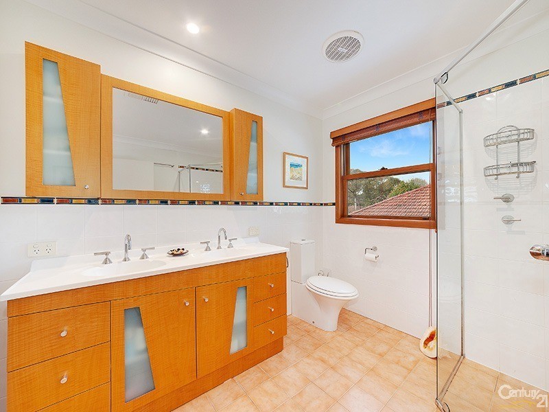 36 Kamilaroy Road, West Pymble NSW 2073