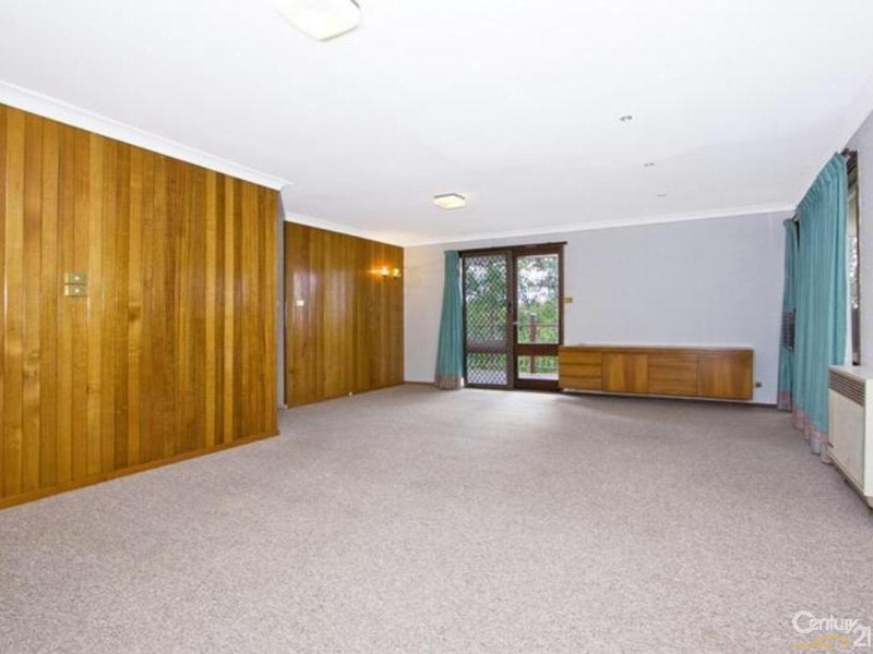 2B Peace Ave, Pymble NSW 2073