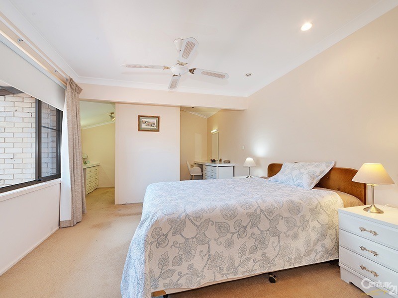 14 Awatea Rd, St Ives NSW 2075