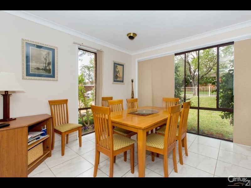 4 Sevenoaks Crescent,, Bass Hill NSW 2197
