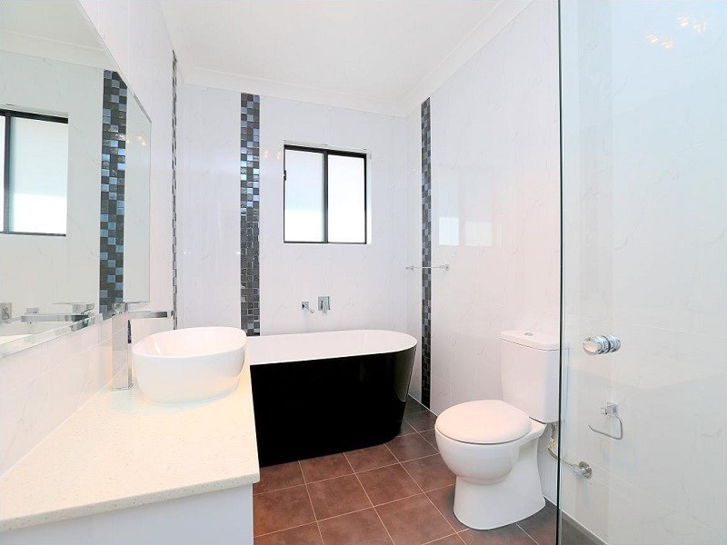 174A Rex Road, Georges Hall NSW 2198