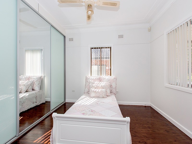 242 Nottinghill Road, Regents Park NSW 2143