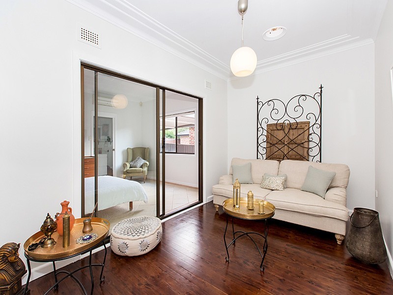 242 Nottinghill Road, Regents Park NSW 2143