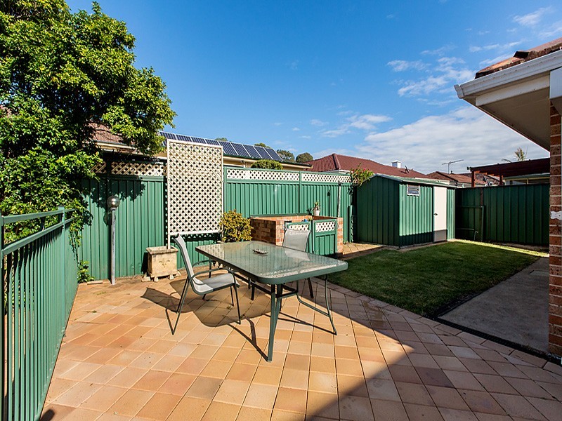 32 Yvonne Crescent, Bass Hill NSW 2197