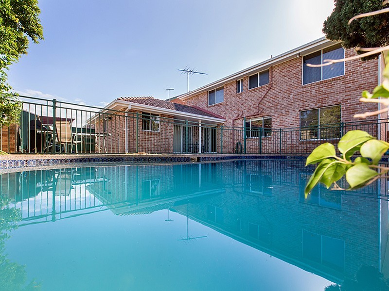 32 Yvonne Crescent, Bass Hill NSW 2197