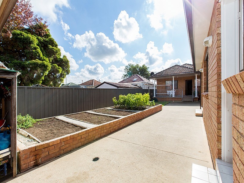 3 Glenn Place, Yagoona NSW 2199