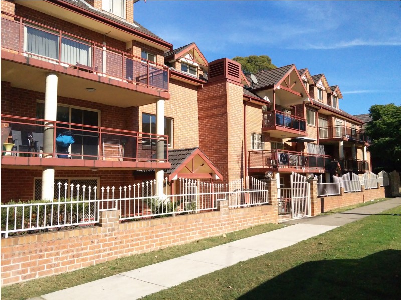 17/76 Meredith Street, Bankstown NSW 2200