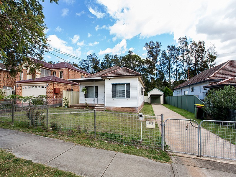 142 Rose Street, Yagoona NSW 2199