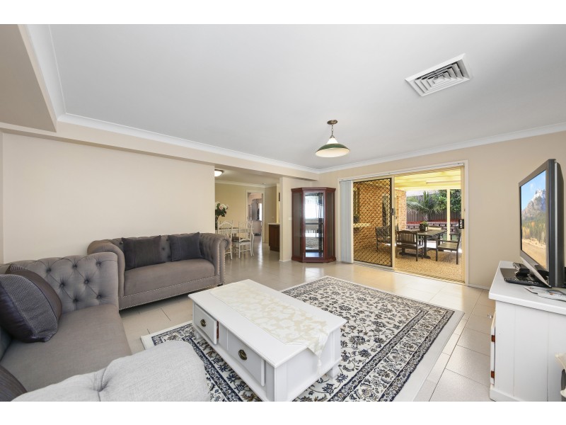 14 Amber Place, Bass Hill NSW 2197