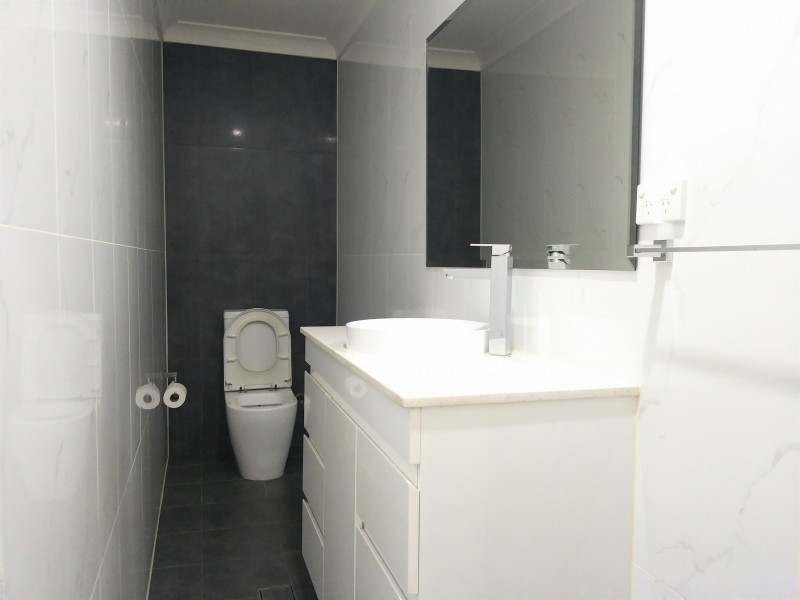 174 Rex Road, Georges Hall NSW 2198