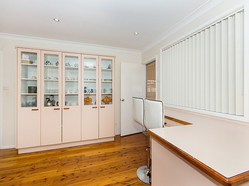 15 Whitemore Avenue, Georges Hall NSW 2198