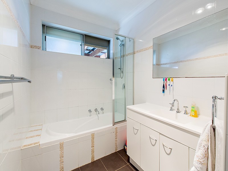 15 Whitemore Avenue, Georges Hall NSW 2198