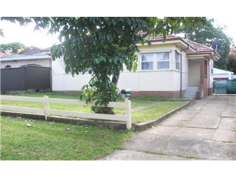 14 Mitcham Road, Bankstown NSW 2200