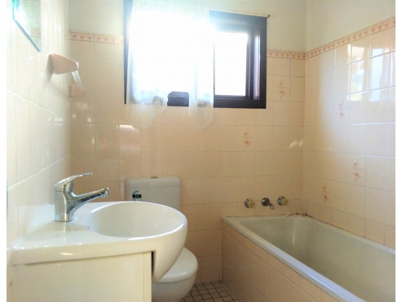 14 Mitcham Road, Bankstown NSW 2200