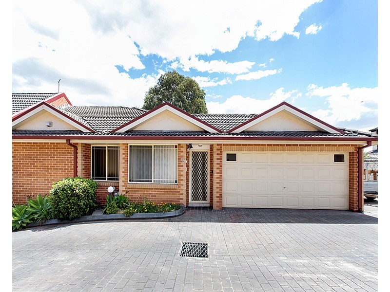 10/125 Rex Road, Georges Hall NSW 2198