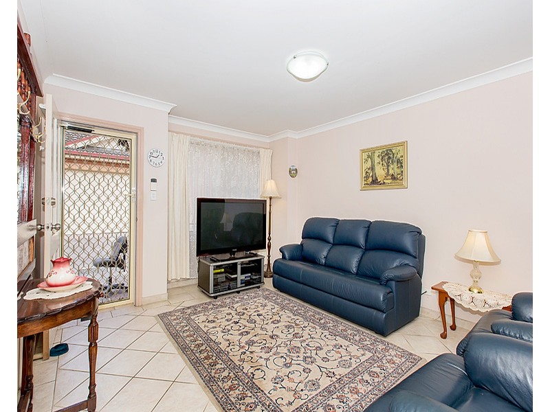 10/125 Rex Road, Georges Hall NSW 2198