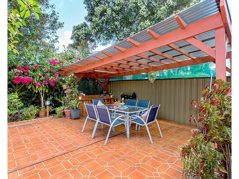 67 Caroline Crescent, Georges Hall NSW 2198