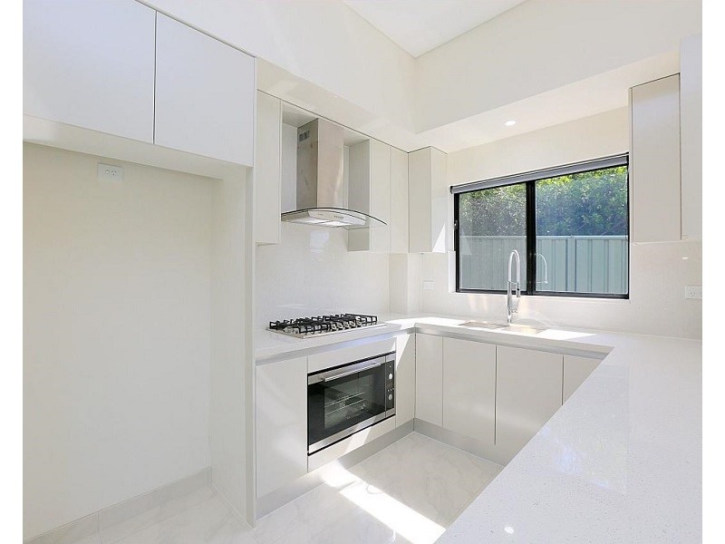 174A Rex Road, Georges Hall NSW 2198