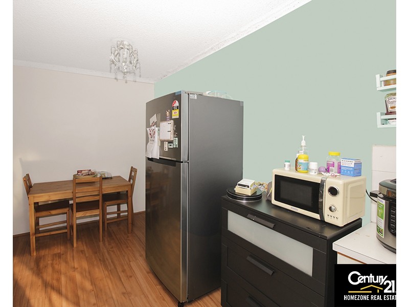 28/168 Greenacre Road, Bankstown NSW 2200