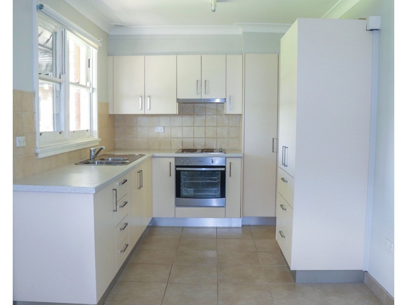 20 Bromley Avenue, Greenacre NSW 2190