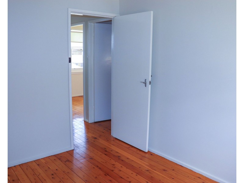 20 Bromley Avenue, Greenacre NSW 2190