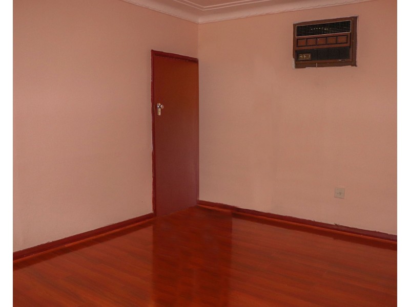 130 Roberts Road, Greenacre NSW 2190