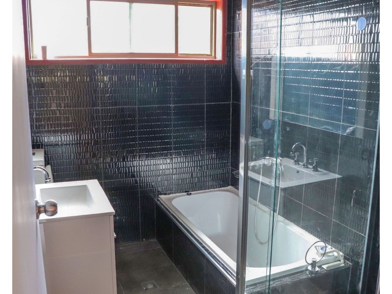 130 Roberts Road, Greenacre NSW 2190