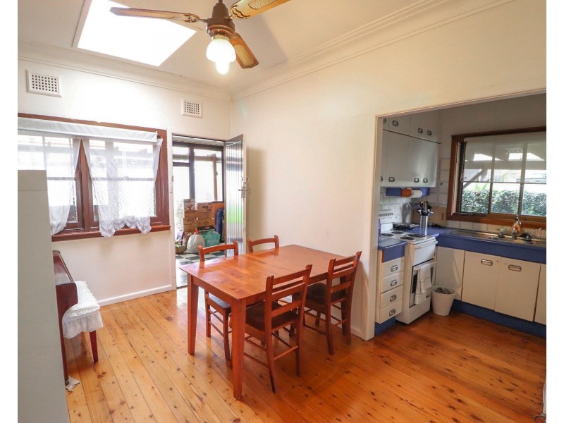 311 Waterloo Road, Greenacre NSW 2190