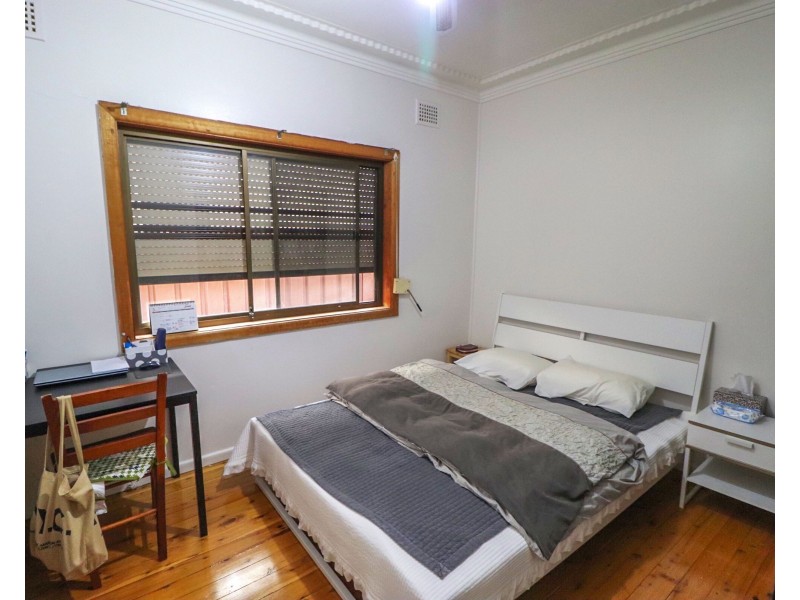 311 Waterloo Road, Greenacre NSW 2190