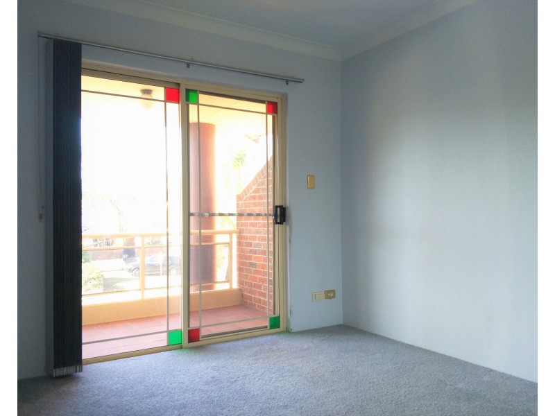 15/54 Sir Joseph Banks Street, Bankstown NSW 2200