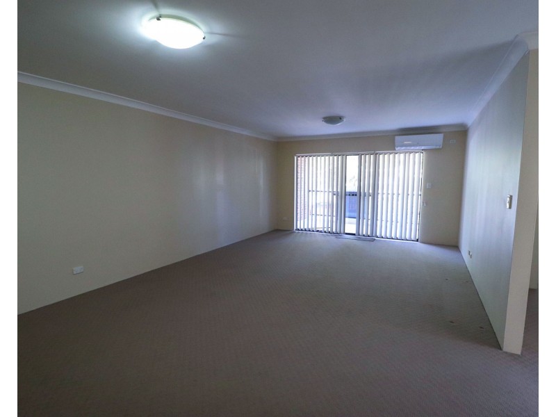 10/35 Cairds Avenue, Bankstown NSW 2200