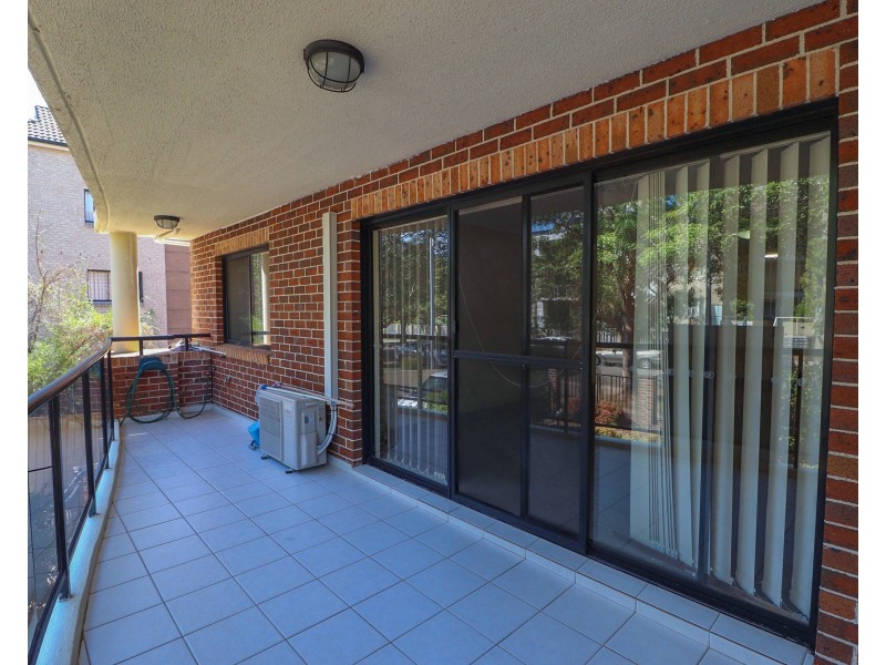 10/35 Cairds Avenue, Bankstown NSW 2200