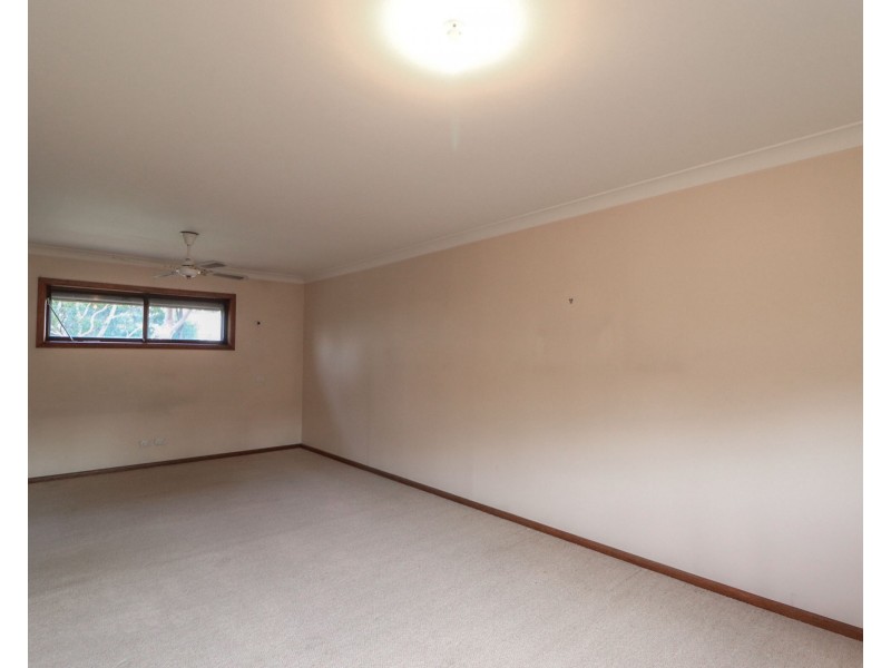 5B Haig Avenue, Georges Hall NSW 2198